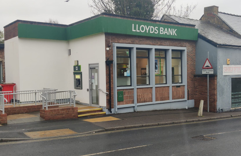 Lloyds bank branch in Eckington